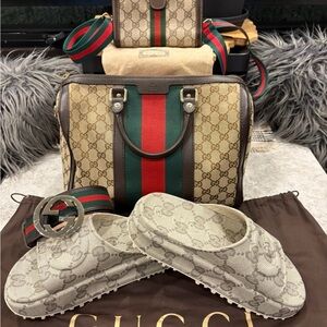 Designer For The Ho ho Holidays.